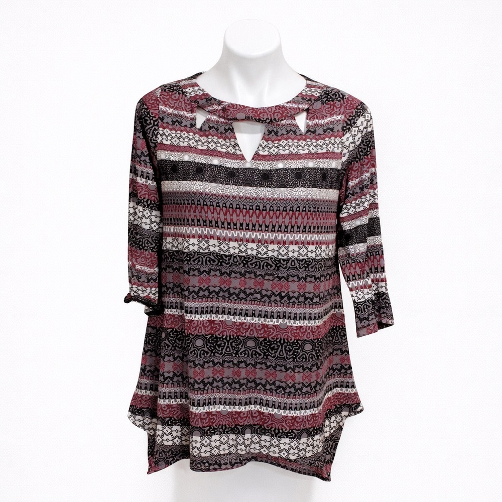 NWOT Robert Louis multicolor 3/4 sleeve blouse top